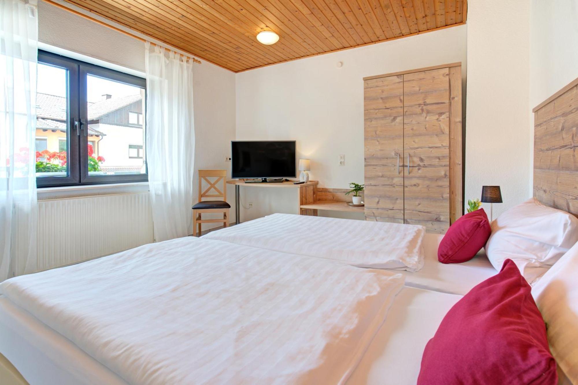 Apartment Landhotel Zum Storchennest Bann Exterior foto
